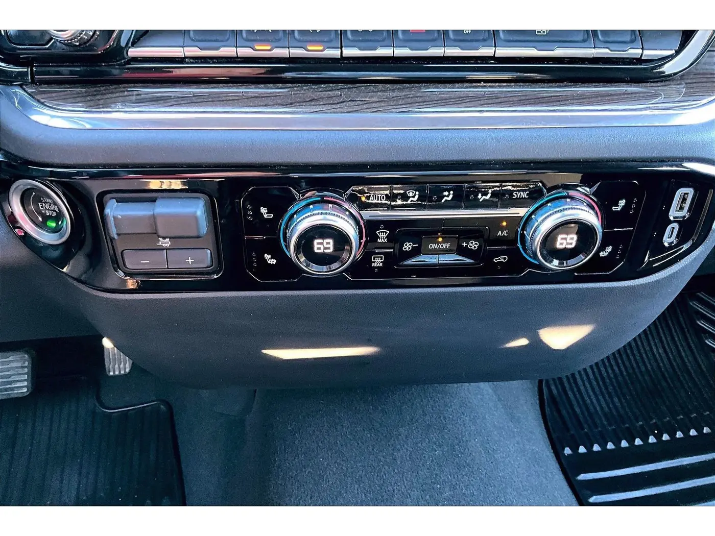 2025 GMC Sierra - $39,407