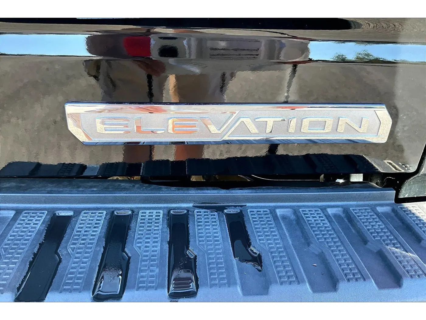 2025 GMC Sierra - $39,407