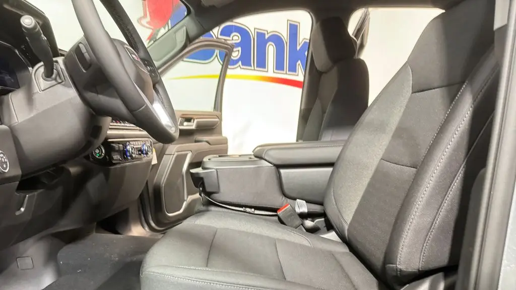 2026 GMC Sierra 1500 Elevation Standard
