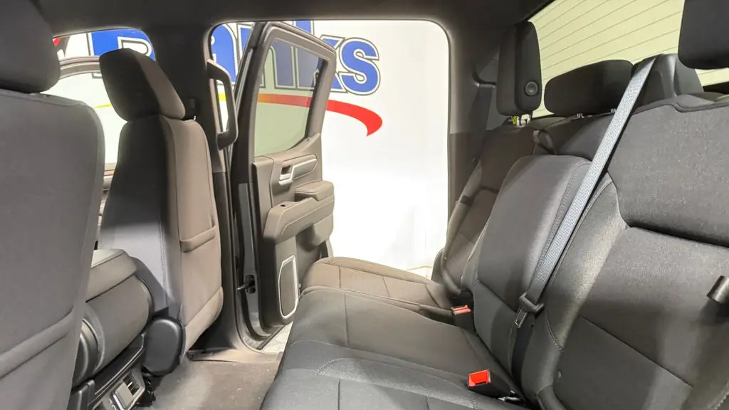 2026 GMC Sierra 1500 Elevation Standard