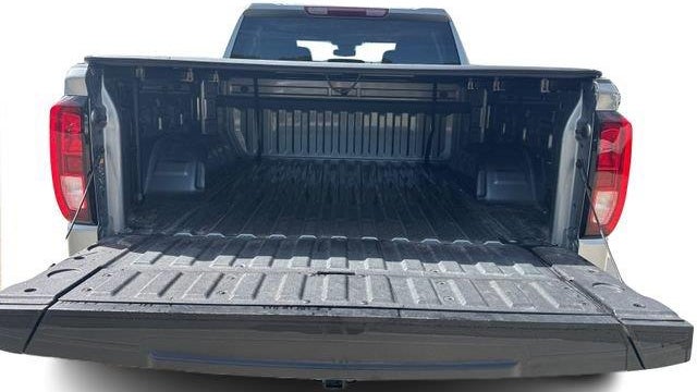 2024 GMC Sierra 1500 Elevation Standard