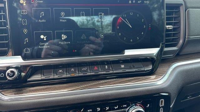 2024 GMC Sierra 1500 Elevation Standard