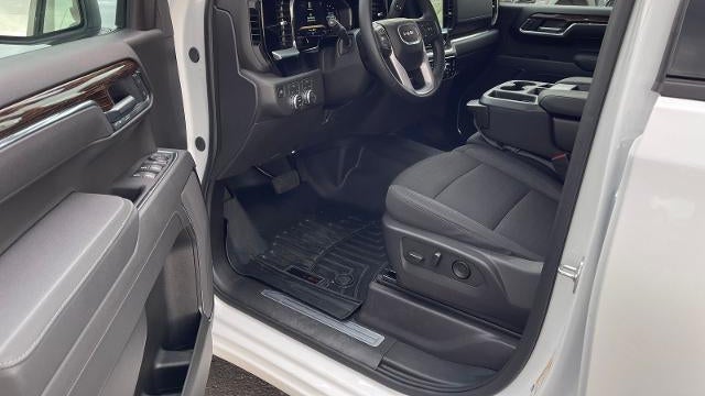 2026 GMC Sierra 1500 Elevation Standard