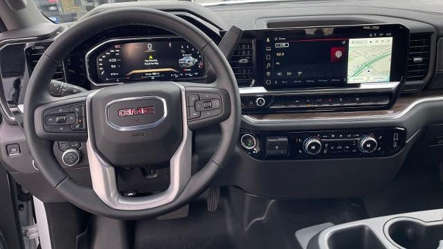 2026 GMC Sierra 1500 Elevation Standard