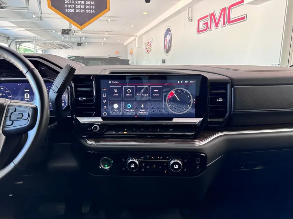 2023 GMC Sierra - $36,987