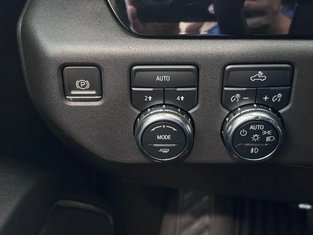 2023 GMC Sierra - $36,987