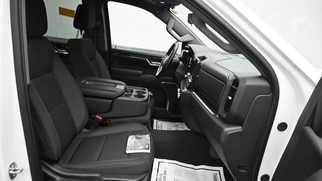 2024 GMC Sierra 1500 Elevation Standard