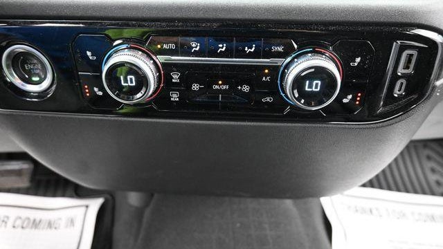 2024 GMC Sierra 1500 Elevation Standard