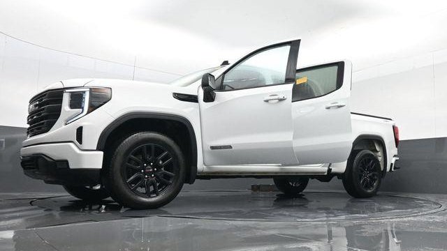 2024 GMC Sierra 1500 Elevation Standard
