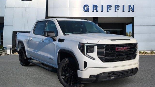 2024 GMC Sierra 1500 Elevation Standard