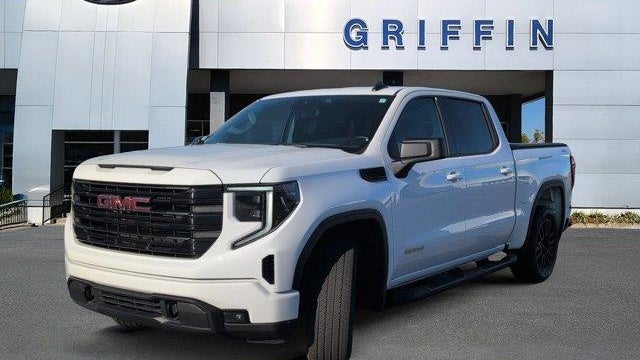 2024 GMC Sierra 1500 Elevation Standard