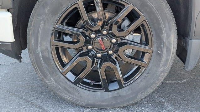 2024 GMC Sierra 1500 Elevation Standard