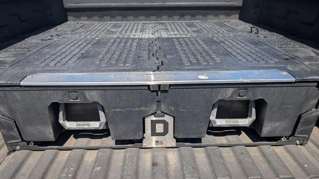 2024 GMC Sierra 1500 Elevation Standard