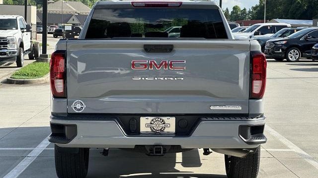 2024 GMC Sierra 1500 Elevation Standard