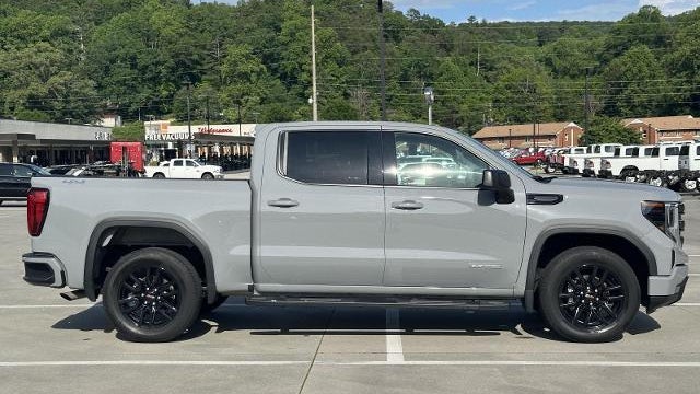 2024 GMC Sierra 1500 Elevation Standard