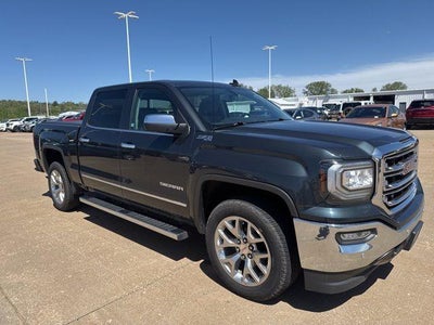 2017 GMC Sierra 1500 4X4 SLT 4DR Crew Cab 5.8 FT. SB