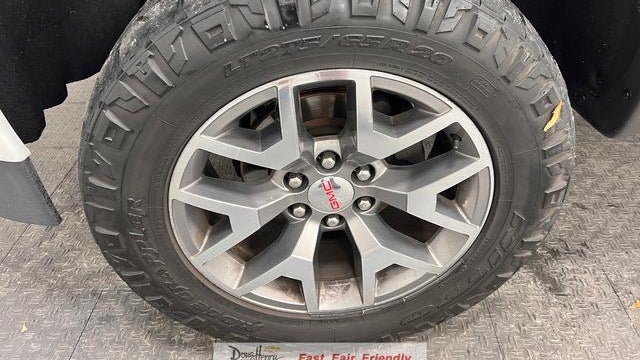 2017 GMC Sierra 1500 SLT