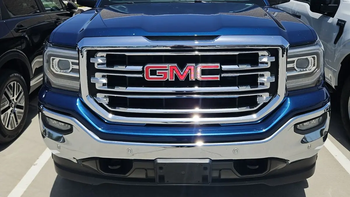 Preowned 2018 GMC Sierra 1500 SLT for Sale