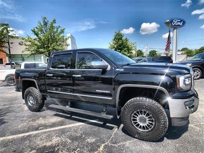 2017 GMC Sierra 1500 4X4 SLT 4DR Crew Cab 5.8 FT. SB
