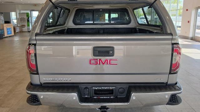 2017 GMC Sierra 1500 SLT