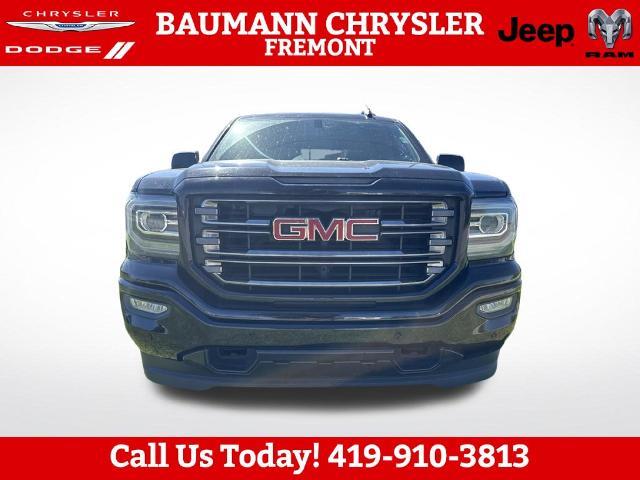2017 GMC Sierra 1500 SLT — photo 1 of 12