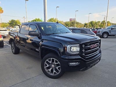 2017 GMC Sierra 1500 4X4 SLT 4DR Crew Cab 5.8 FT. SB