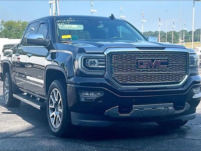2016 GMC Sierra 1500 4X4 Denali 4DR Crew Cab 5.8 FT. SB