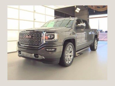 2017 GMC Sierra 1500 4X4 Denali 4DR Crew Cab 5.8 FT. SB