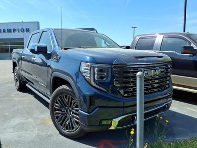 2017 GMC Sierra 1500 4X4 Denali 4DR Crew Cab 5.8 FT. SB
