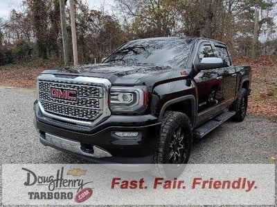 2017 GMC Sierra 1500 4X4 Denali 4DR Crew Cab 5.8 FT. SB