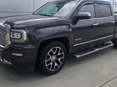 2016 GMC Sierra 1500 4X4 Denali 4DR Crew Cab 5.8 FT. SB
