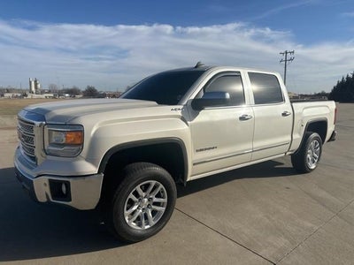 2015 GMC Sierra 1500 4X4 SLT 4DR Crew Cab 5.8 FT. SB