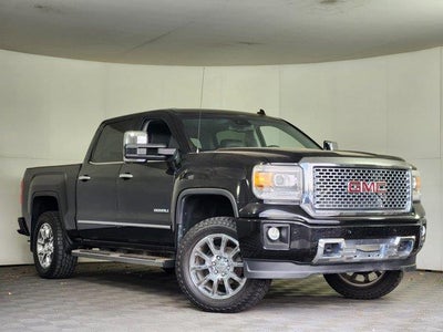 2014 GMC Sierra 1500 4X4 Denali 4DR Crew Cab 5.8 FT. SB