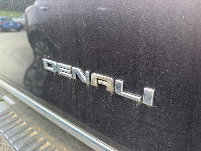 2015 GMC Sierra - $23,999