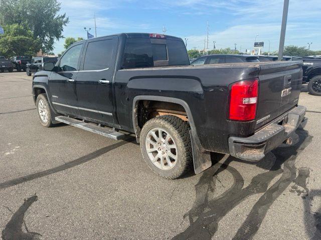 2015 GMC Sierra - $19,601