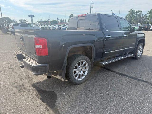 2015 GMC Sierra - $19,601