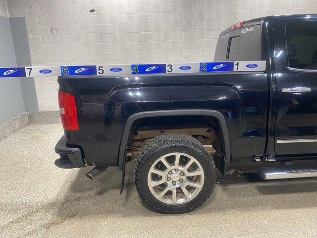 2015 GMC Sierra - $19,601