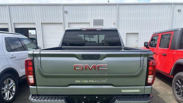 2022 GMC Sierra 1500 Limited Elevation