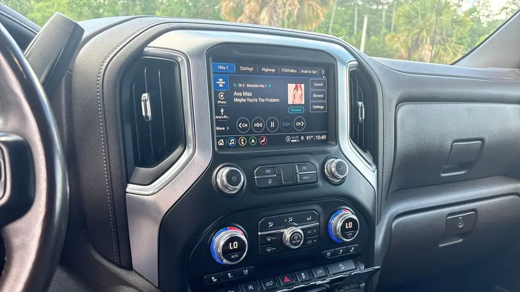 2021 GMC Sierra 1500 SLT