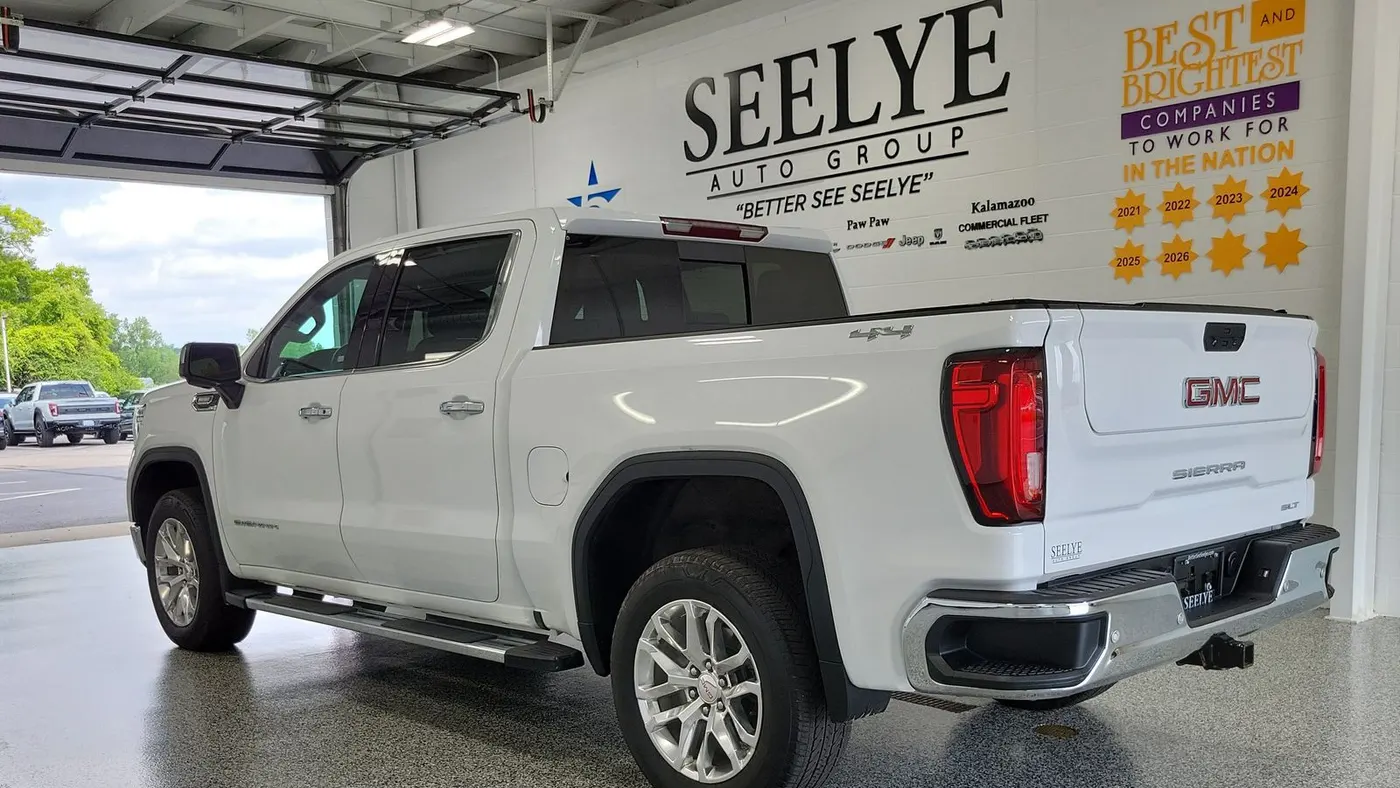 2022 GMC Sierra 1500 Limited SLT