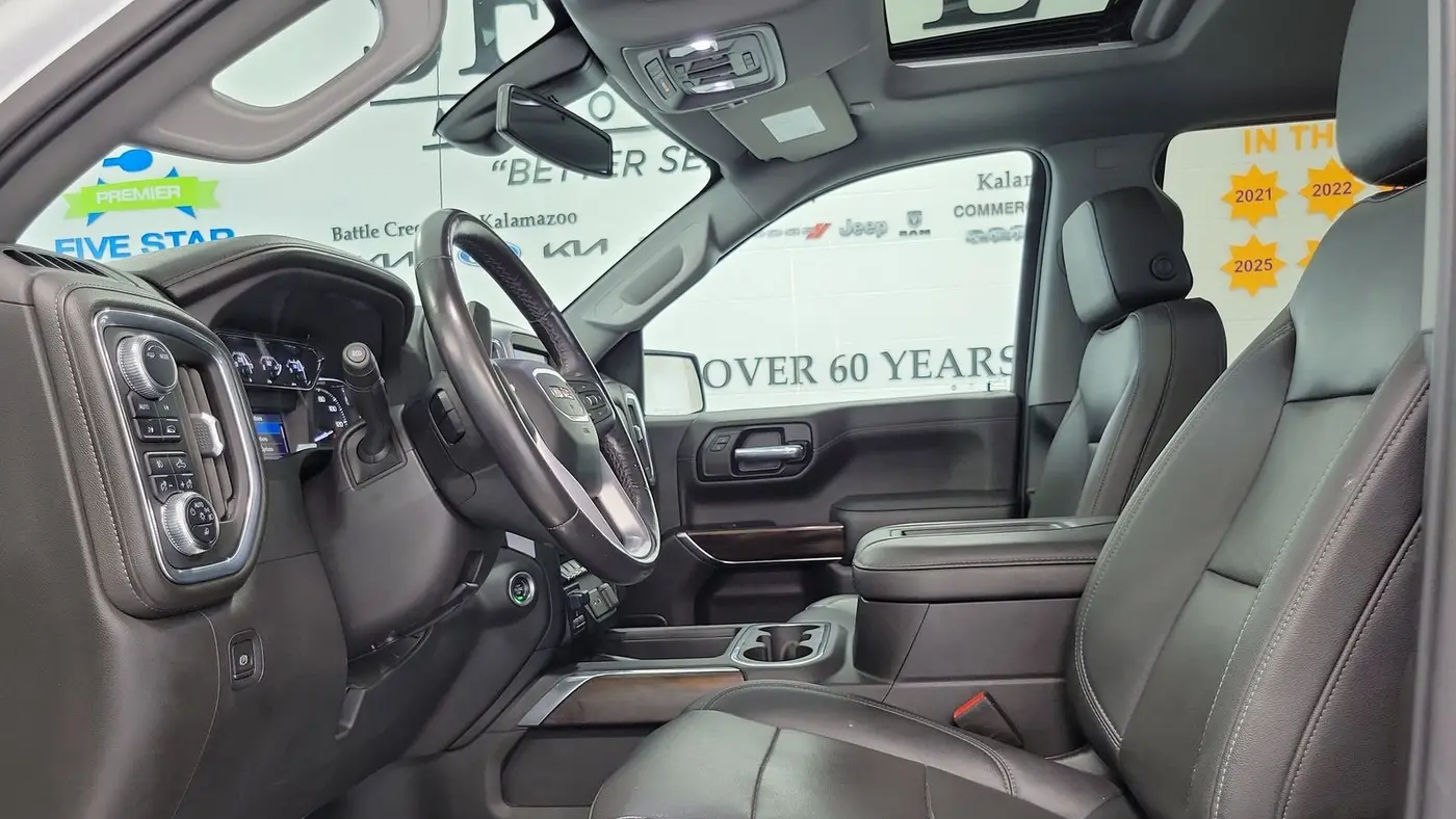 2022 GMC Sierra 1500 Limited SLT