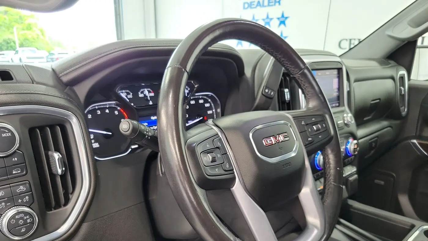 2022 GMC Sierra 1500 Limited SLT
