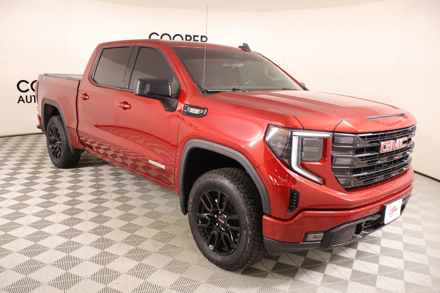 2023 GMC Sierra