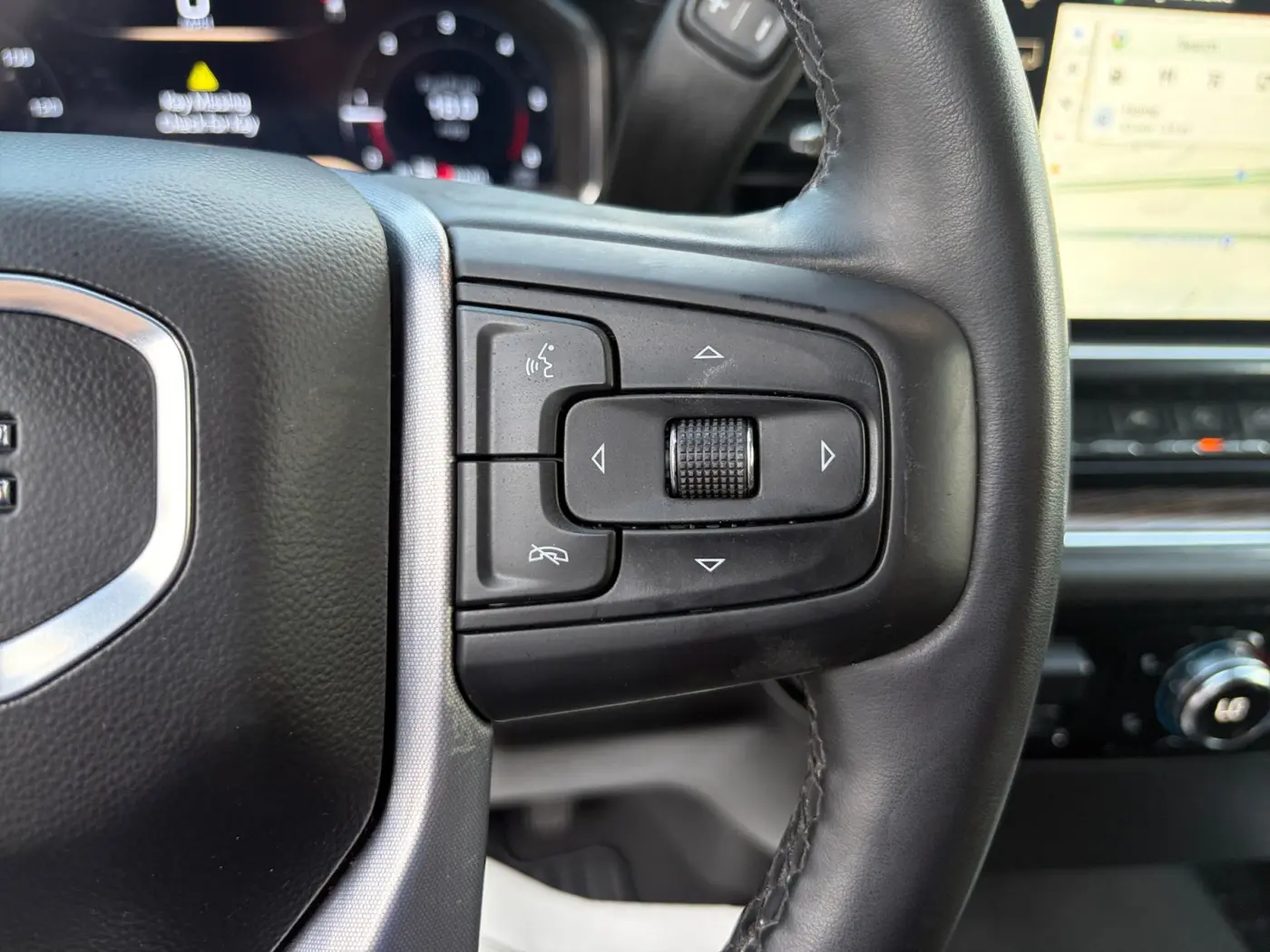 2025 GMC Sierra - $42,599