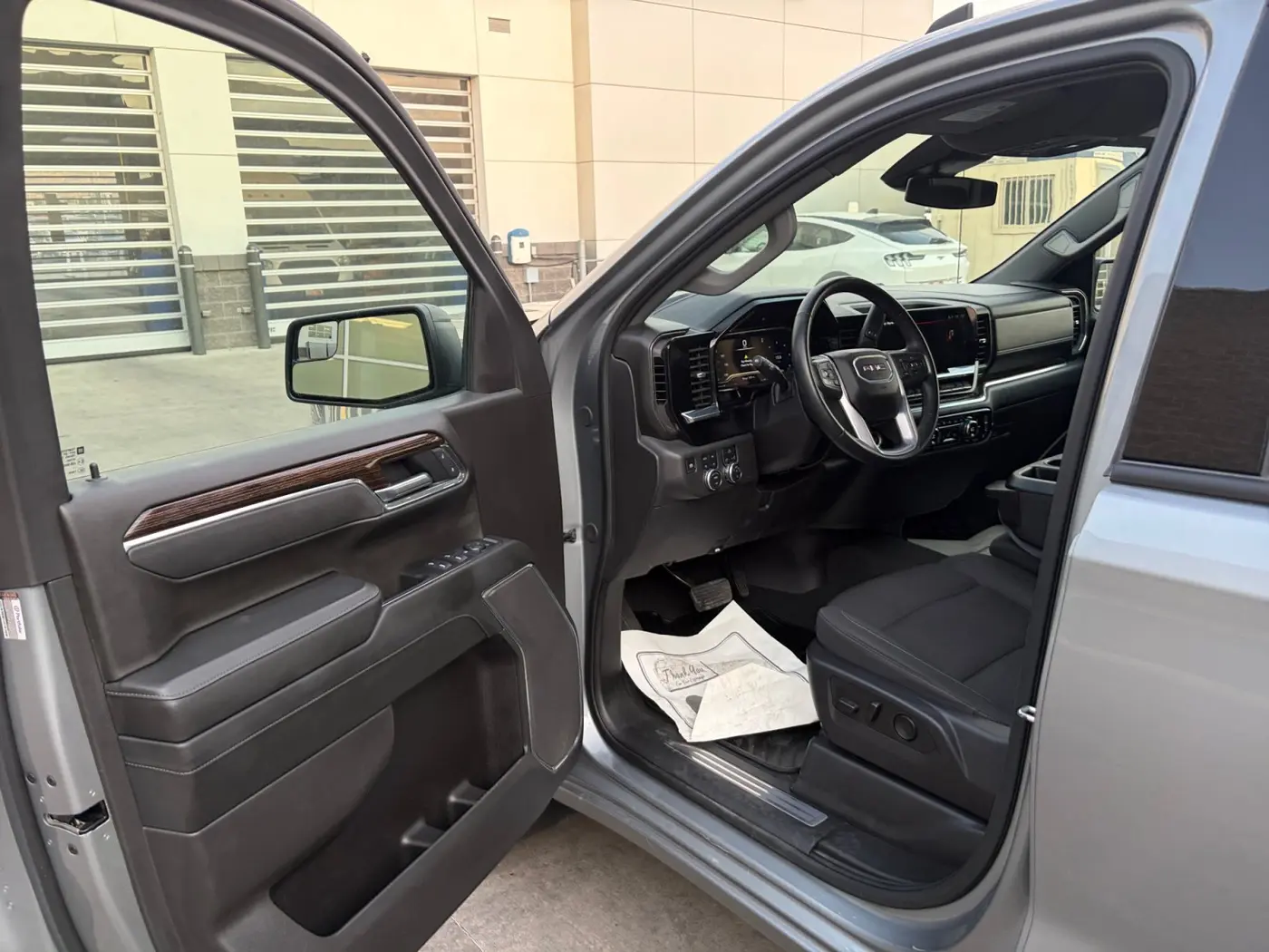 2025 GMC Sierra - $42,599