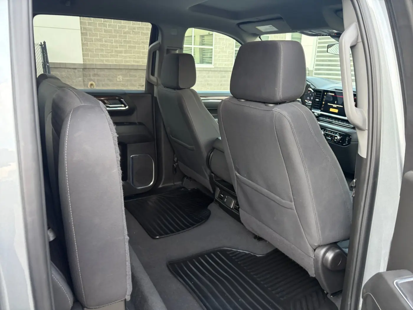 2025 GMC Sierra - $42,599