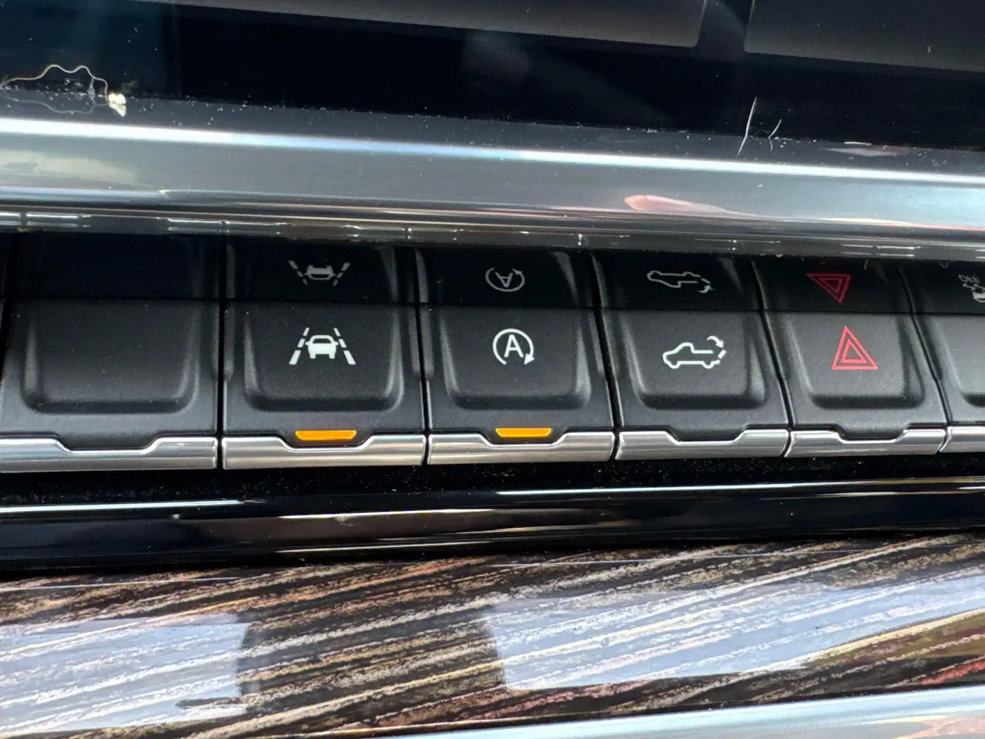 2022 GMC Sierra - $37,990