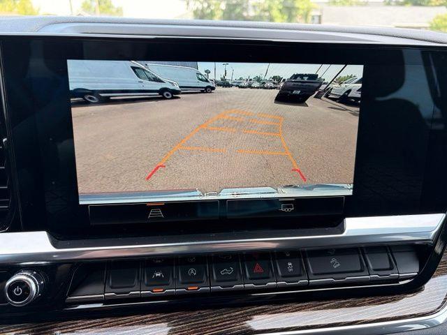 2023 GMC Sierra - $42,998