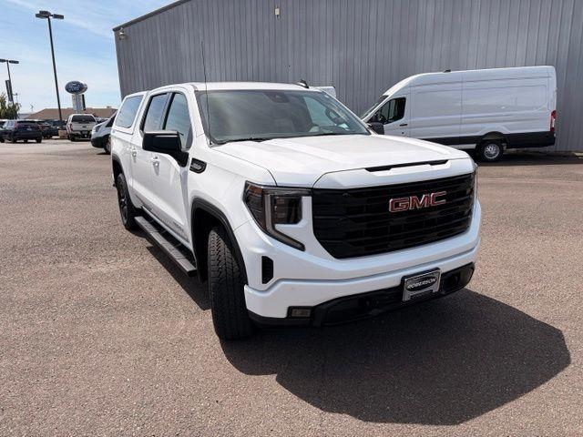 2023 GMC Sierra - $42,998
