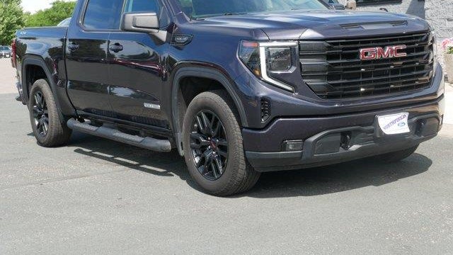 2022 GMC Sierra 1500 Elevation